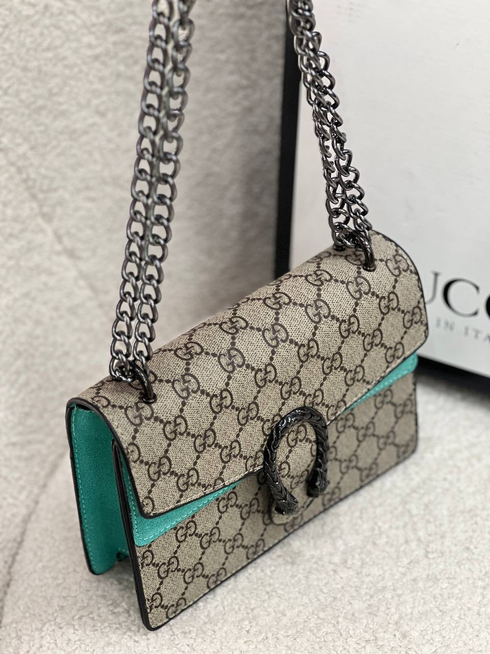 Cant Gucci medium