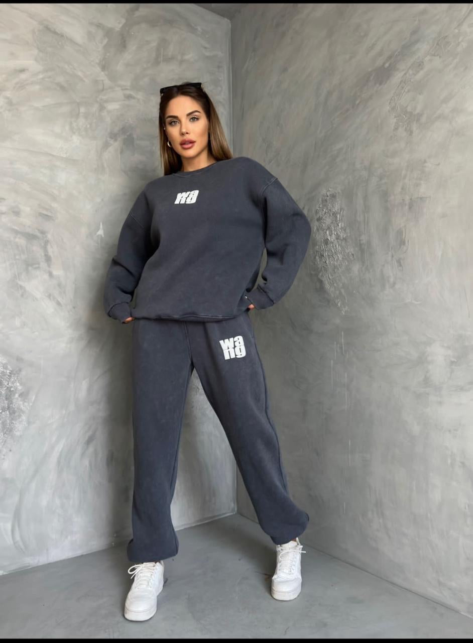 Wang or california kostum sportiv