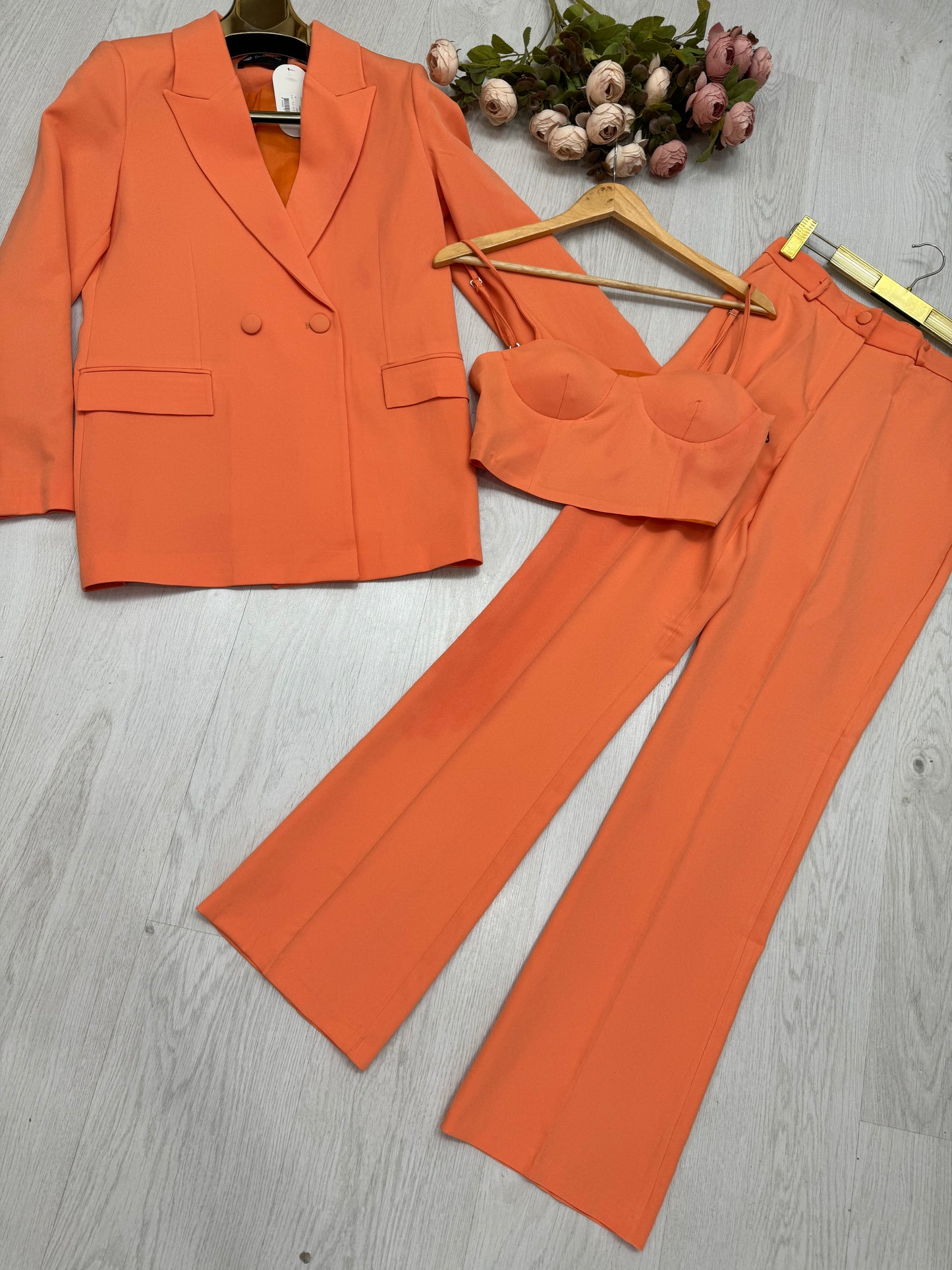 Kostum klasik Me crop top & pantallon kauboj