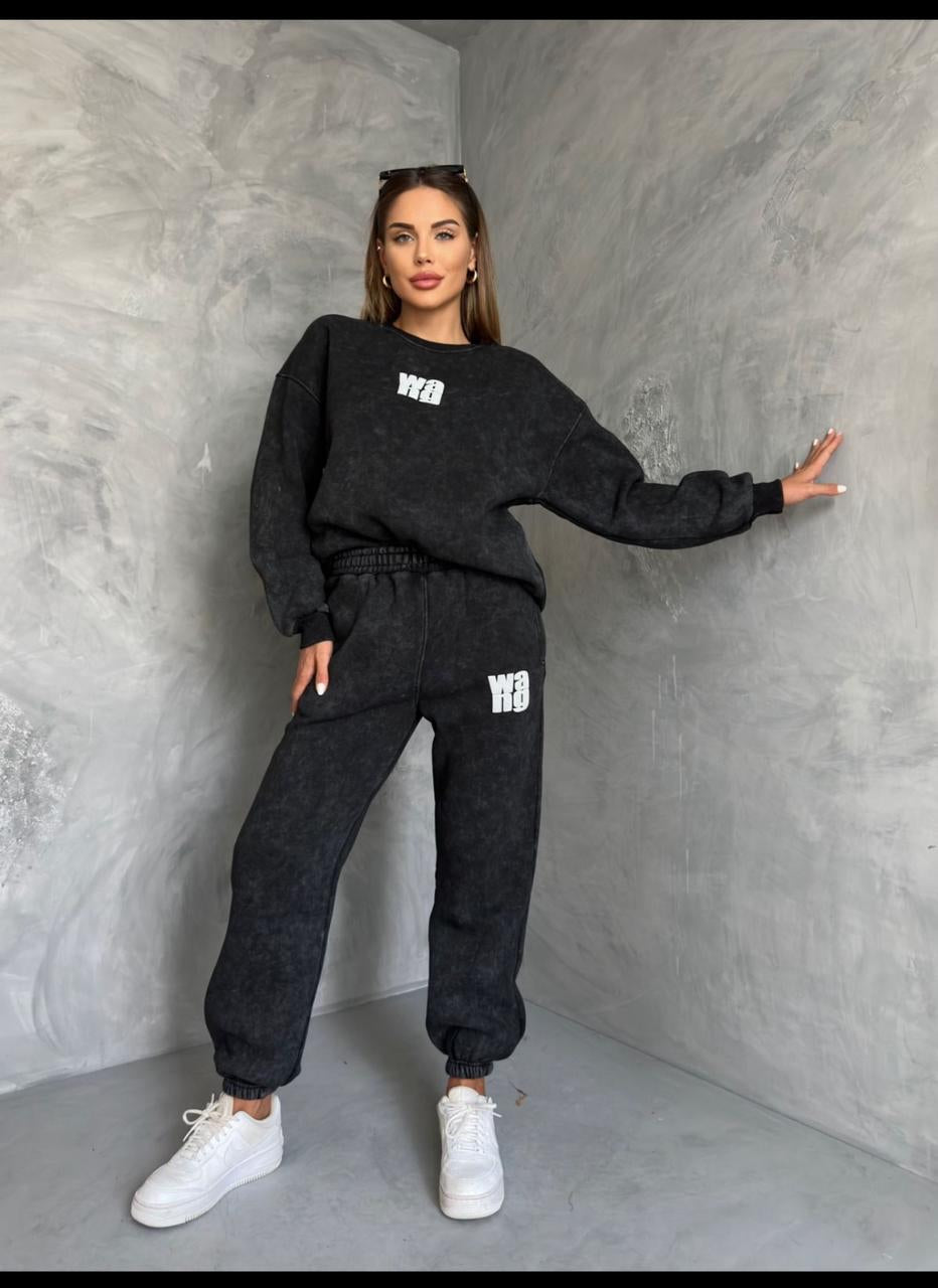 Wang or california kostum sportiv