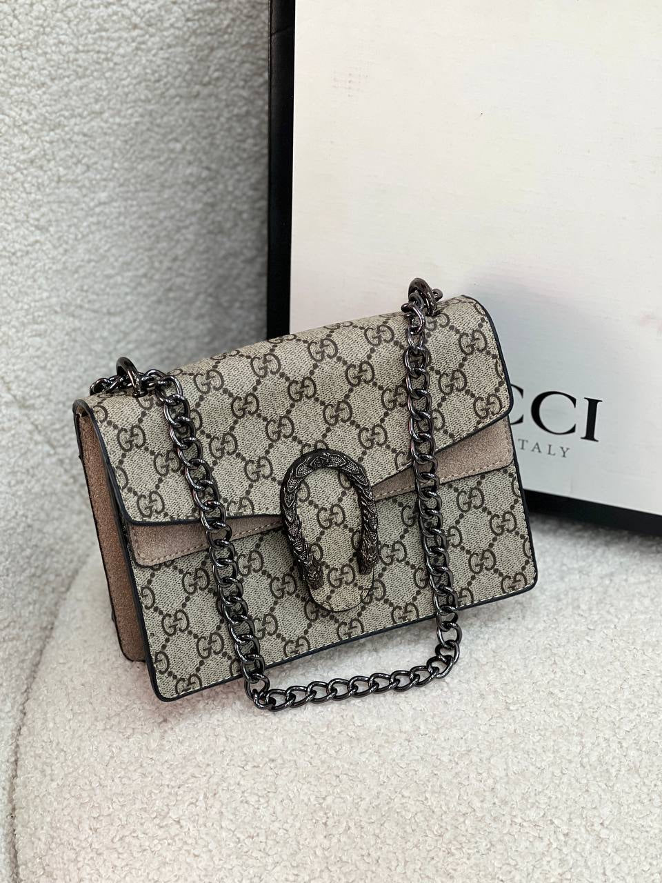 Cant Gucci medium