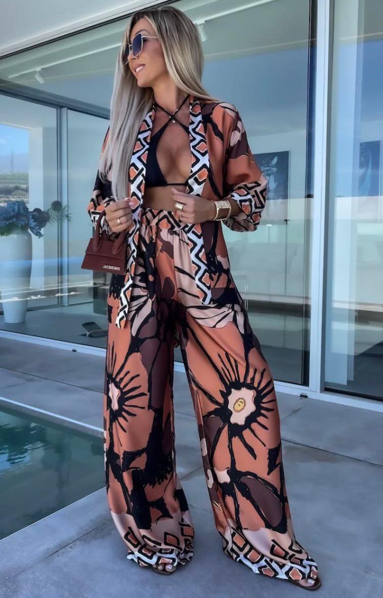 Kostum saten floral print