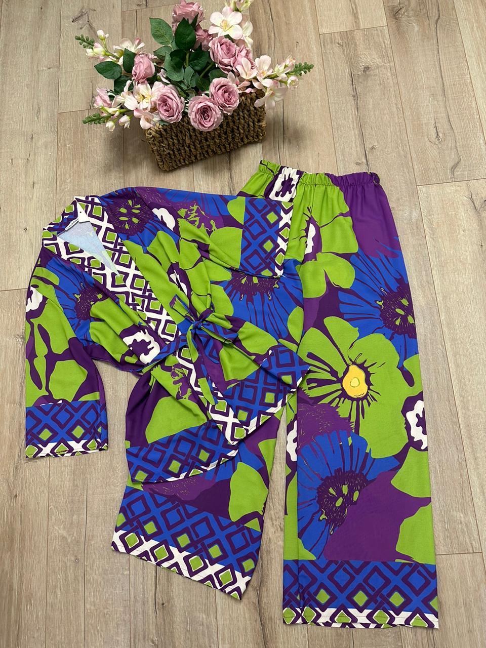 Kostum saten floral print