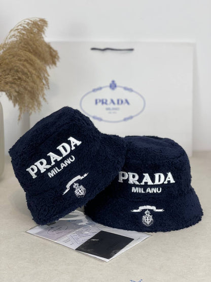 Prada bucket kapuc