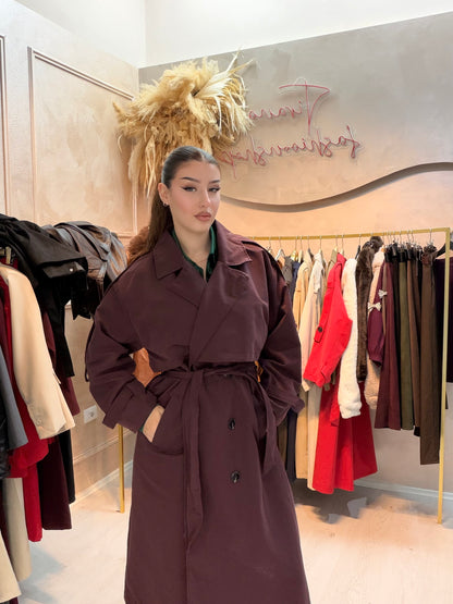 Trench coat i gjate me astar
