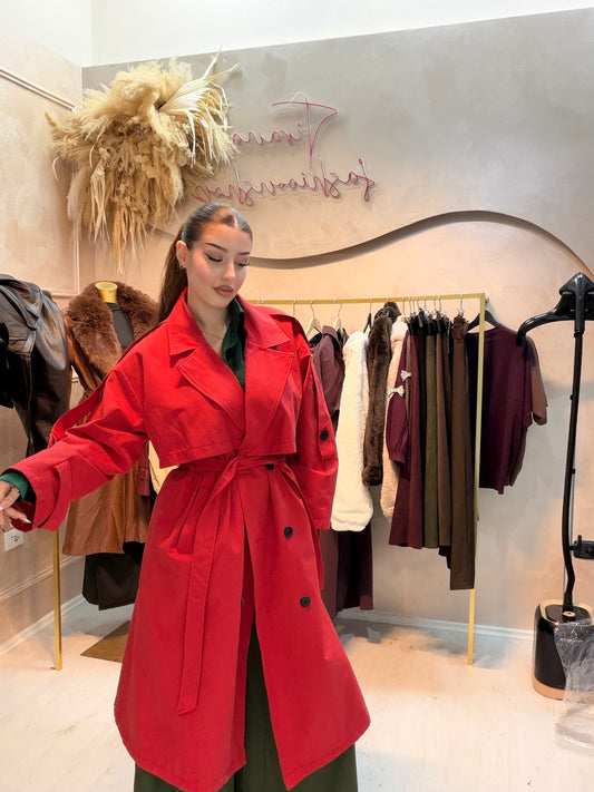 Trench coat i gjate me astar