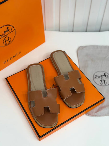 Shapka Hermes cilesia 1