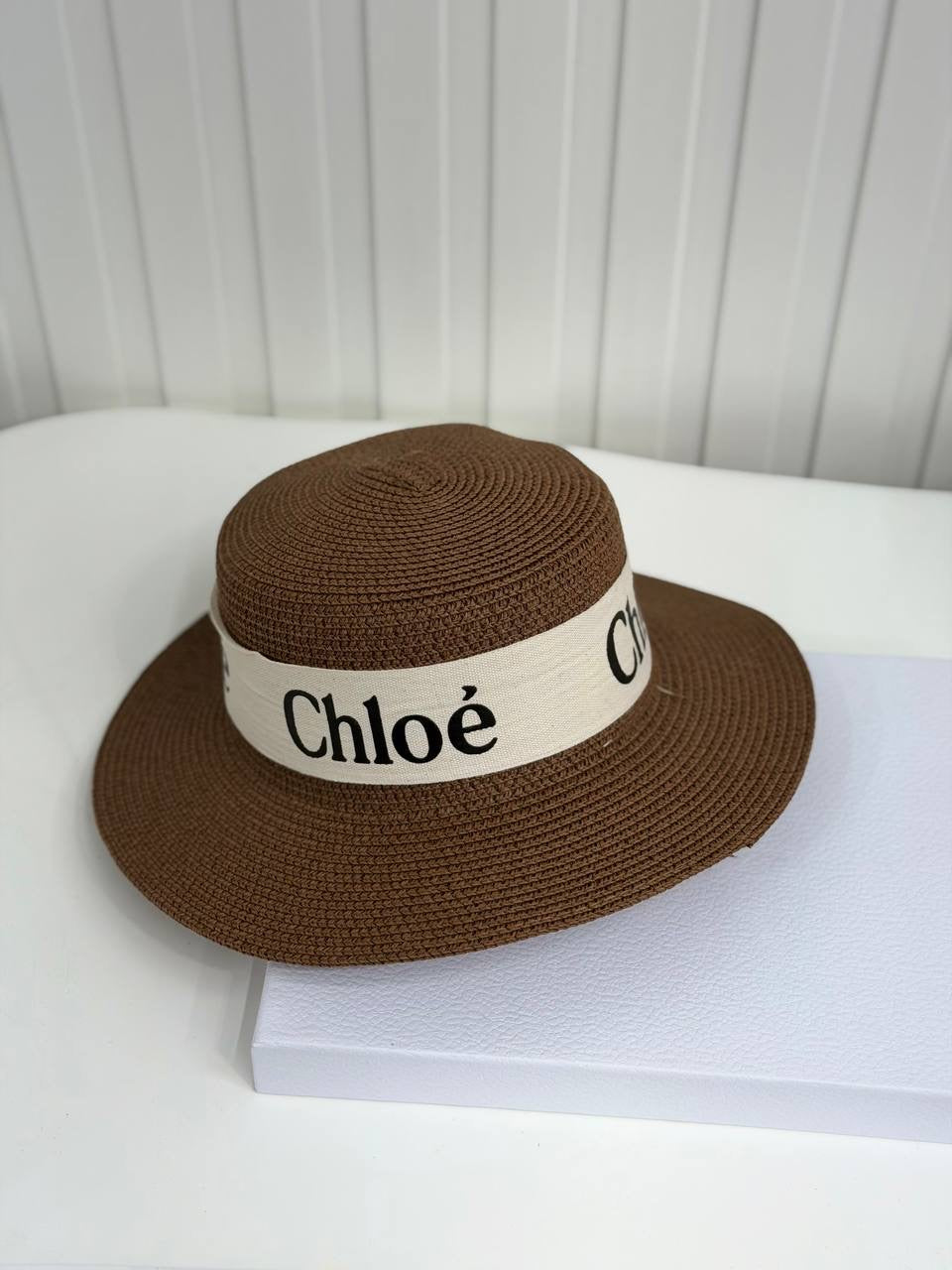 Kapele kashte Chloé
