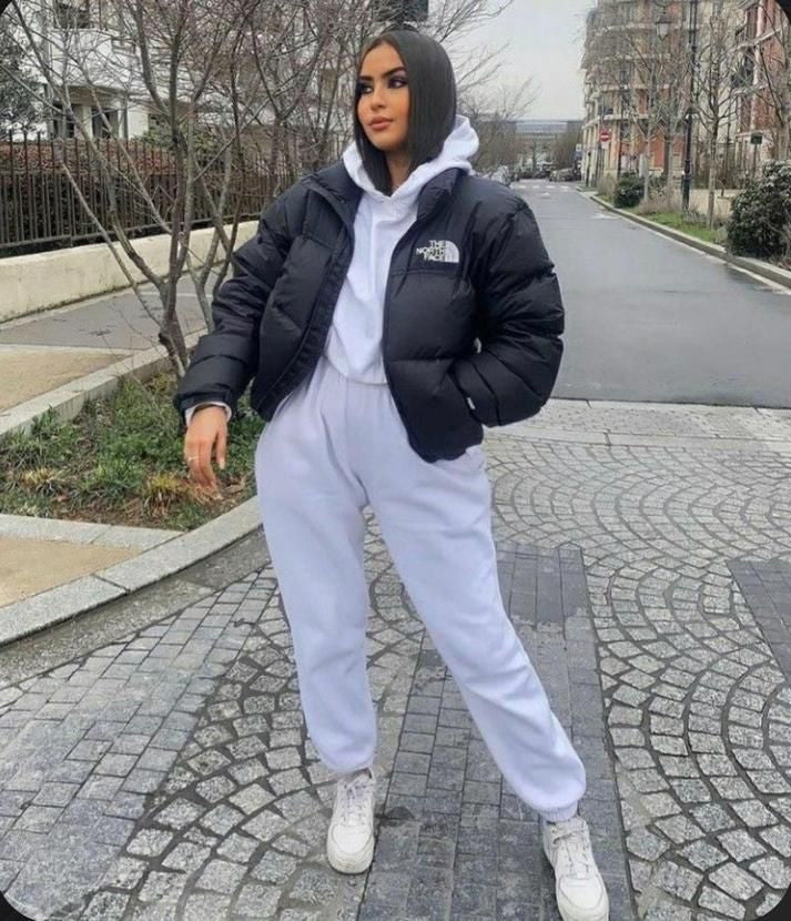 Xhupi North face me logo te qendisur
