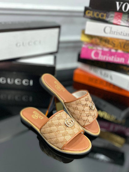 Shapka Gucci